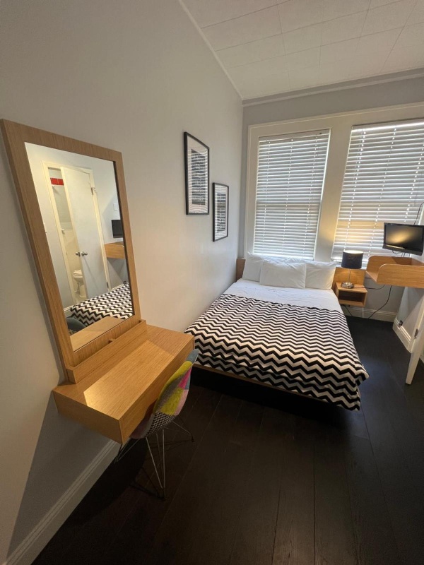 Touchstone Hotel - City Center Main image